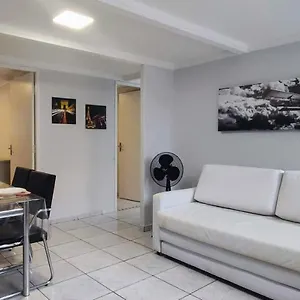 Apartamento Ao Lado Do Aeroporto Com Vaga Coberta E Wifi 300 Mb Power, Guarulhos